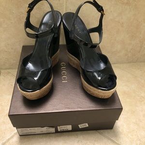 Gucci patent leather /cork wedges